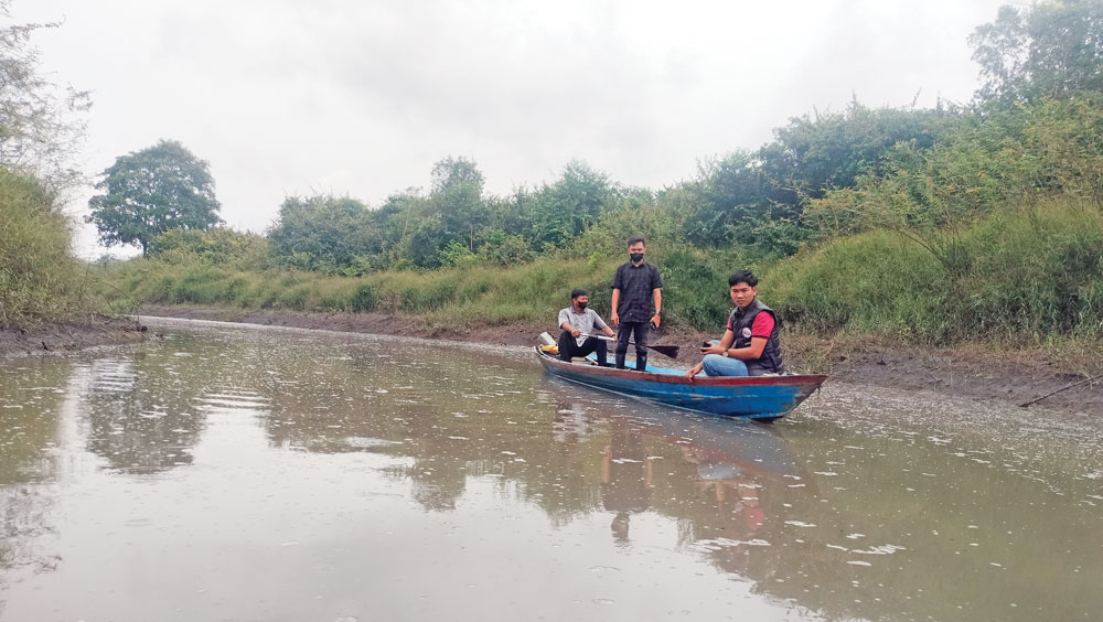 Diduga Limbah Perusahaan Cemari Sungai