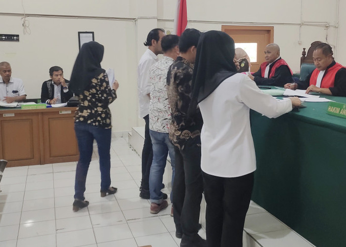 Polemik Sengketa Lahan Eks Bioskop Cineplex, Kuasa Hukum Ahli Waris Hadirkan Bukti ke Persidangan