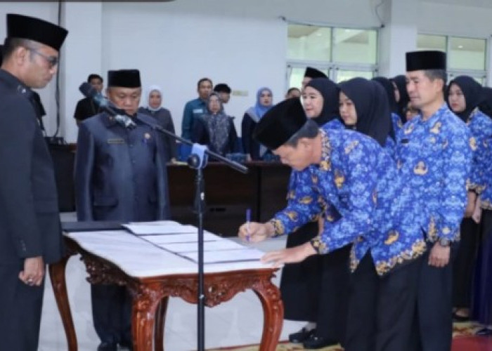 69 ASN OKU Selatan Resmi Dilantik, Sekda Tekankan Integritas dan Profesionalisme