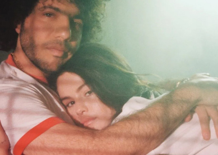 Selena Gomez dan Benny Blanco Bakal Rilis Album Bareng, I Said I Love You First