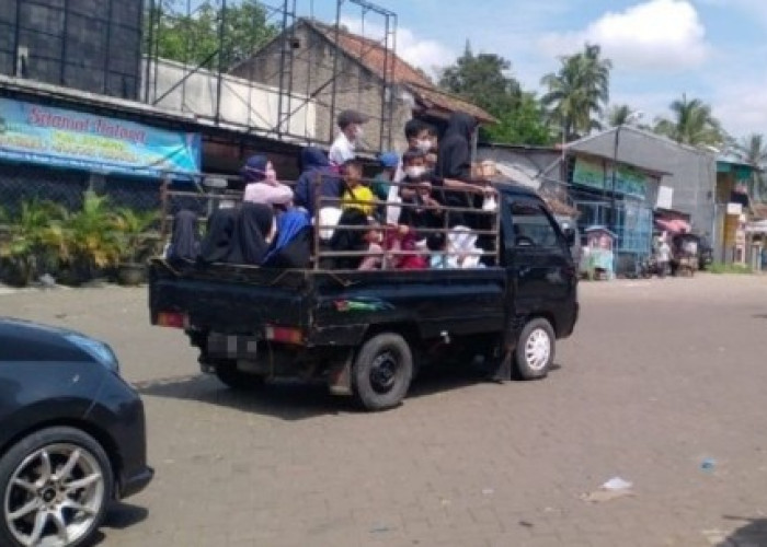 Larang Mobil Bak Angkut Penumpang ke Wisata Danau Ranau