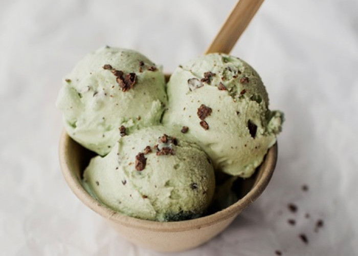 Resep Es Krim Choco Mint Alpukat, Camilan Segar dengan Aroma Herbal