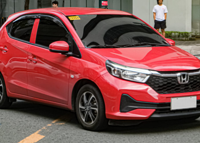 Mobil Honda Paling Cocok untuk Pemula Ini Paling Aman dan Irit di Awal 2026