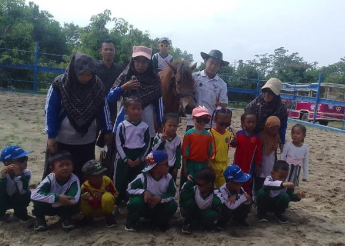 Rusa dan Kuda Melahirkan, Populasi Satwa di Taman Edukasi OKU Timur Bertambah