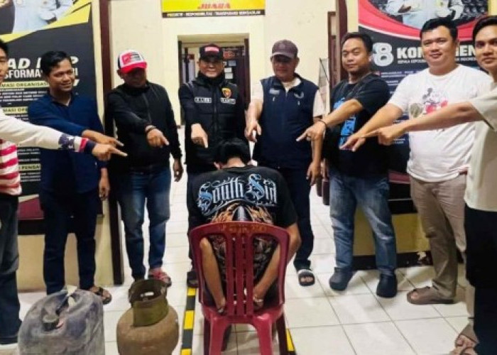Polres OKU Timur Tangkap Tersangka Bobol Rumah Warga Lewat Atap Dapur