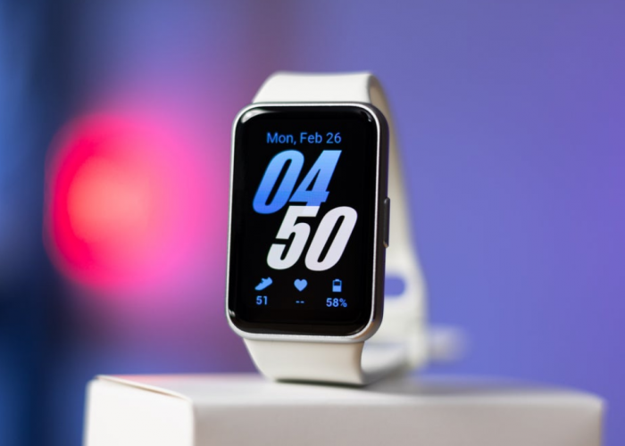 4 Smartwatch AMOLED dan GPS di Bawah Rp1 Juta yang Wajib Kamu Punya!