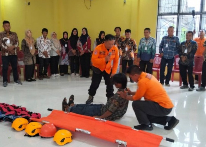 BPBD OKU Selatan Latih Aparatur Desa di Muaradua untuk Tanggap Bencana!        