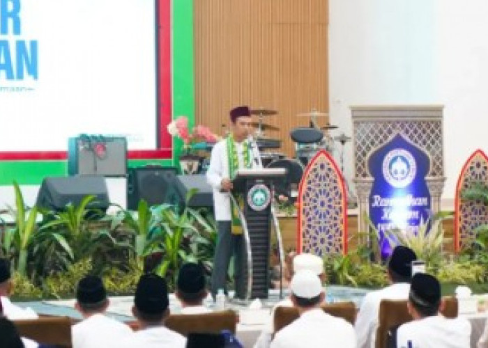 Isi Tausiyah di Semen Baturaja, Ustadz Abdul Somad : Momentum Pererat Kebersamaan