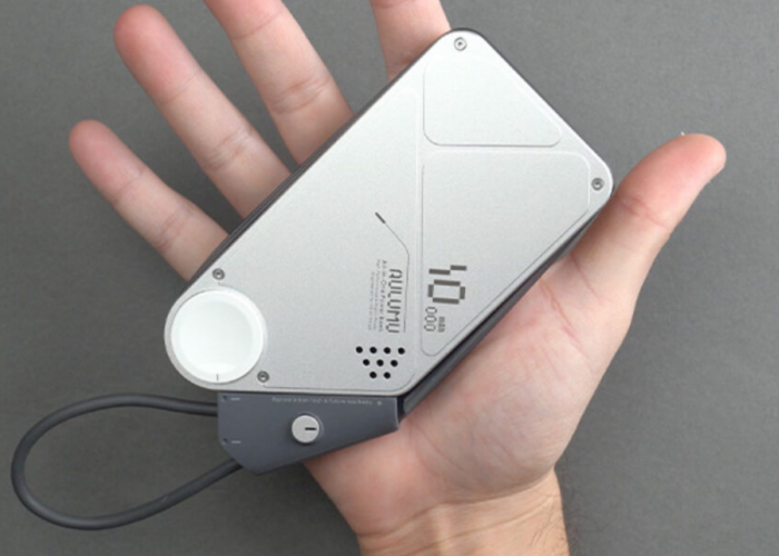 Aulumu M10 Review: Power Bank Unik 4 Perangkat, Tapi Ini Catatannya 