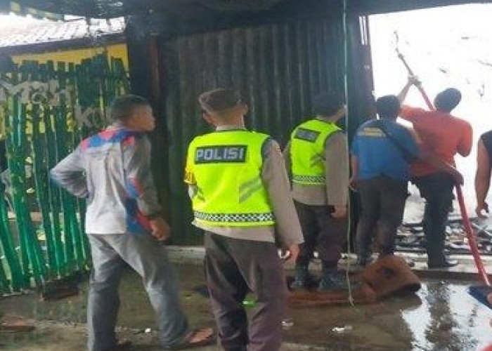 Ruko di Lubuk Raja Hangus Terbakar, Diduga ini Pemicunya