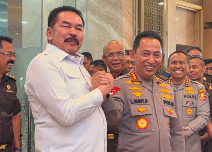 Kapolri Temui  Jaksa Agung Tegaskan Soal ini