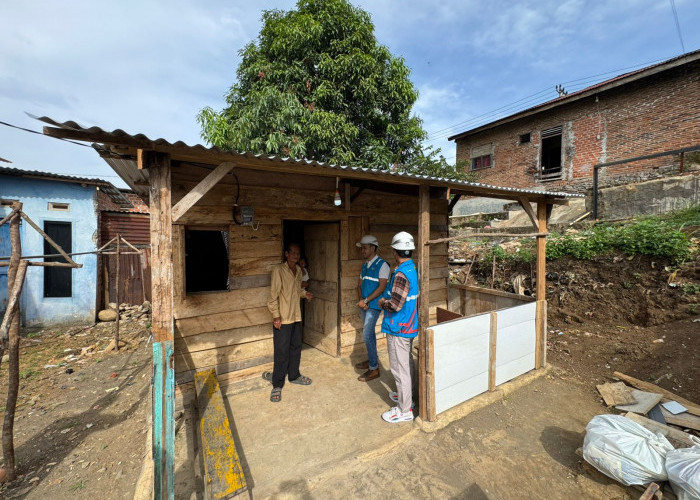 Berkah Ramadan, PLN UP3 Lubuklinggau Nyalakan Listrik Gratis untuk Warga Prasejahtera di Karya Bakti
