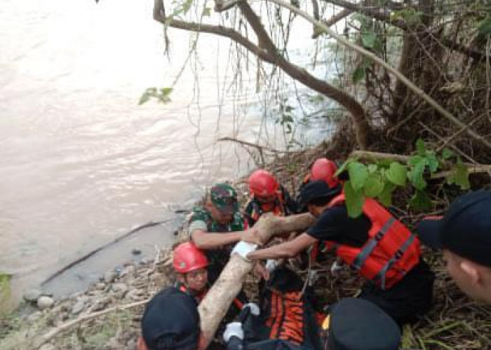 UPDATE! 2 Orang Wanita Korban Meninggal Terseret Banjir Bandang OKU Berhasil Ditemukan Timsar Gabungan