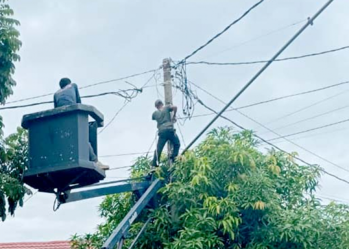 Pemkab OKU Pasang 31 Titik PJU Tenaga Surya