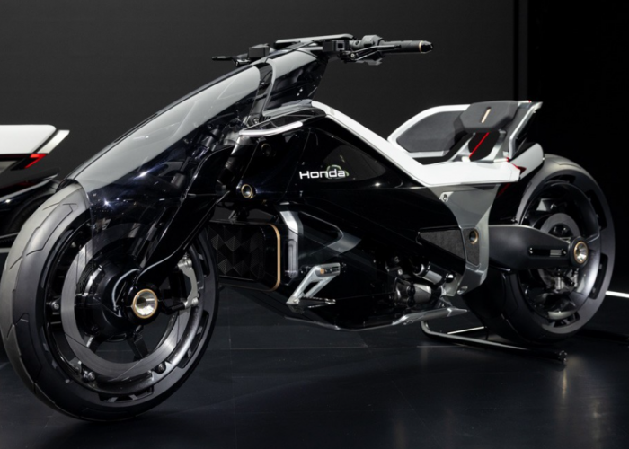 Bukan Motor Biasa! Honda EV Outlier Hadir dengan Teknologi AI dan Dual Motor
