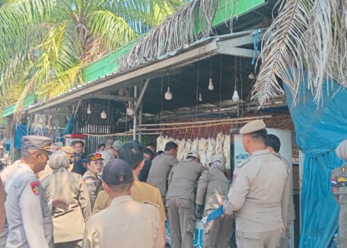 PKL di Trotoar dan Badan Jalan Gumawang Ditertibkan Sat Pol PP OKU Timur