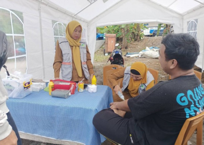 Puskesmas Muaradua Periksa Kesehatan Korban Kebakaran 