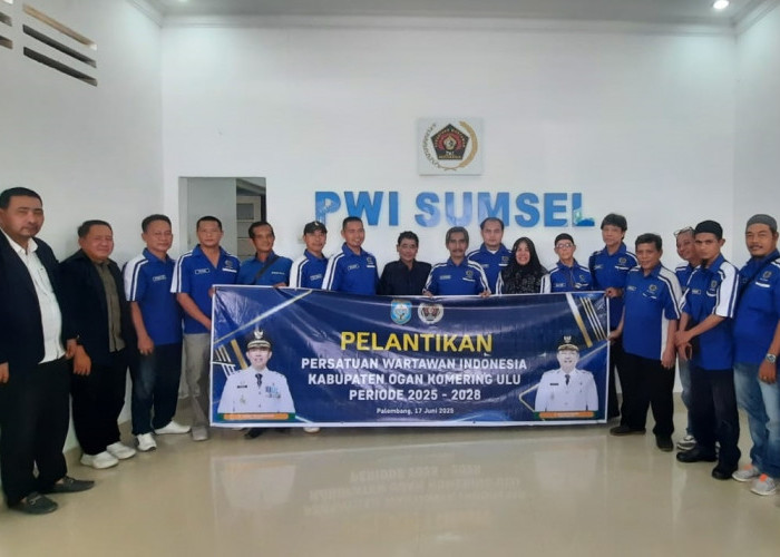 Pengurus PWI OKU Periode 2025-2028 Resmi Dilantik Berlangsung Khidmat