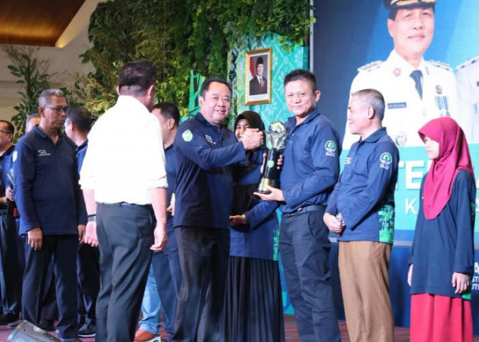 OKU Timur Raih Juara II Lomba Kebersihan Kantor Bupati se-Sumatera Selatan 2025