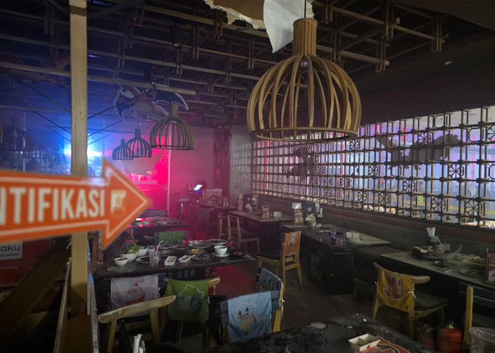 Kebakaran Terjadi Dikawasan Palembang Indah Mall