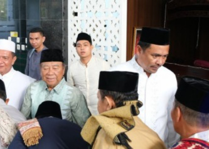 Bupati Abusama Serukan Semangat Berkurban dan Berbagi