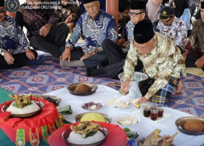 Menjelang SRGF 2025, Tokoh Adat Gelar Ritual Tangguh Adat di Danau Ranau