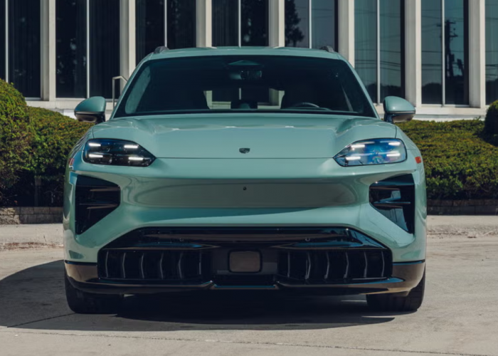 Porsche Cayenne Turbo Electric 2026 Punya Tenaga 1.139 HP, Lebih Kencang dari Mobil Sport!