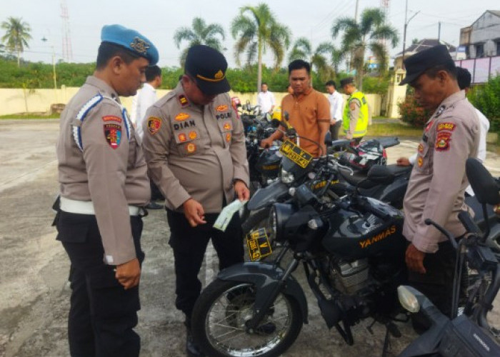 Pastikan Kelengkapan, Periksa Kendaraan Dinas Operasional