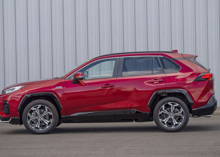 Suzuki Diam-Diam Punya SUV Plug in Hybrid Canggih Ini Sosok Suzuki Across PHEV 2026