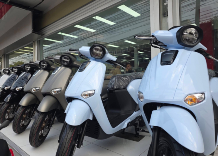 Honda Giorno+ 2026 Skutik Retro Premium yang Bikin Iri, Irit 52 Km/L dan Desain Stylish!