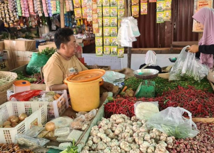 Natal dan Tahun Baru, Harga Bahan Pokok Naik