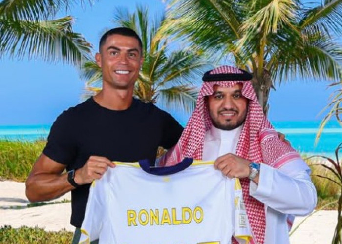 Ronaldo Teken Kontrak Baru, Gaji 1 Jam Cukup Membeli Mobil Kijang Innova