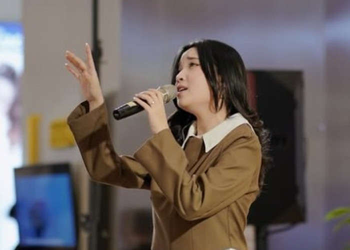 Bunga Reyza Siapkan Single Ketiga, Recycle Soundtrack Film Legendaris
