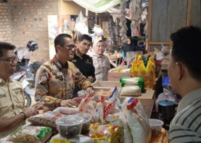 Pastikan Harga Stabil, Pantau Stok Sembako di Pasar Muaradua