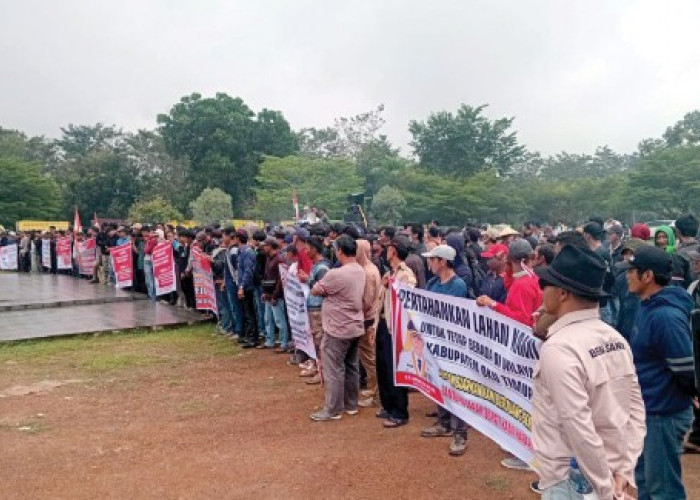 Ratusan Warga Desak Penyelesaian Tapal Batas Kabupaten OKU Timur– OKI
