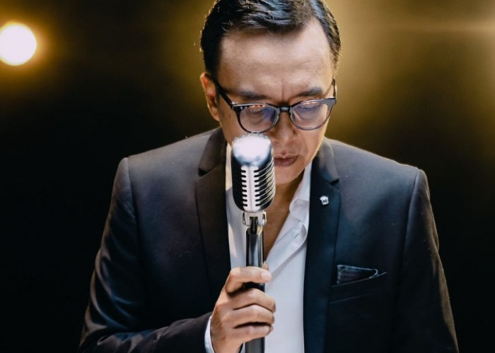 Ari Lasso Umumkan Telah Bercerai dari Vitta Dessy