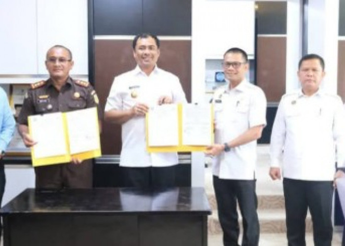 Bupati OKU Selatan dan Kejari Tandatangani MoU Terkait Pendampingan Hukum