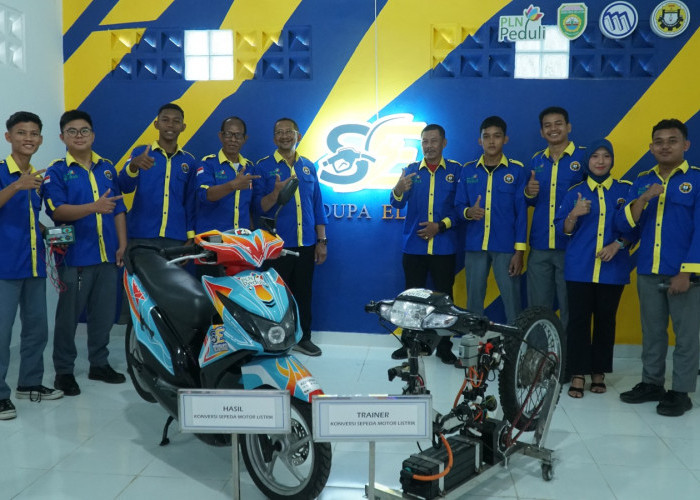 PLN UID S2JB Resmikan Bengkel Konversi Motor Listrik Pertama Sumsel 