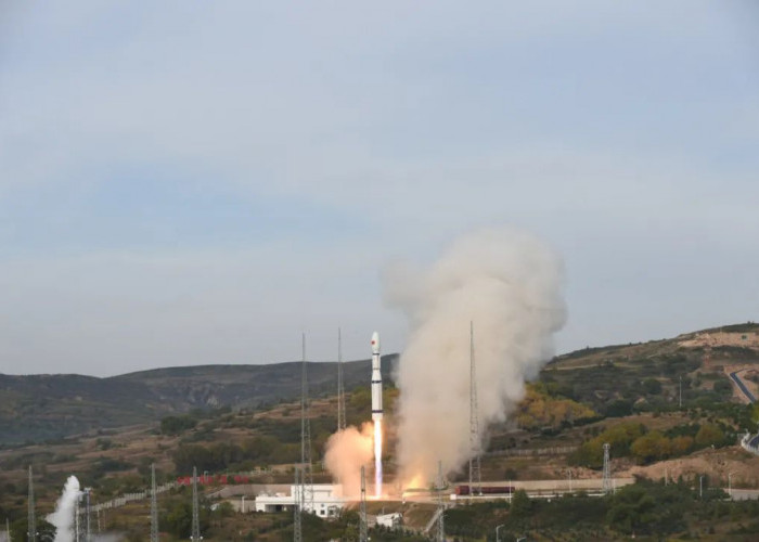 China Luncurkan Satelit dengan Teknologi Navigasi Otonom Pertama di Dunia