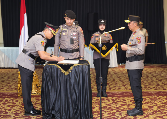 AKBP Helmy Tamaela Resmi Jabat Kapolres OKU