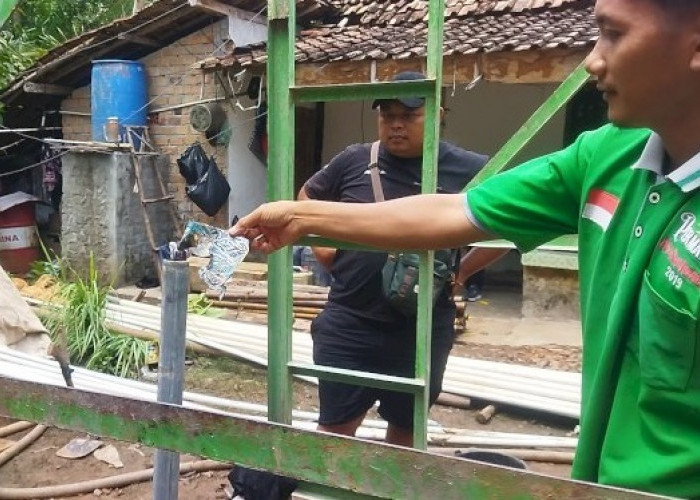 Sumur Bor Semburan Gas Alam Membuat Warga Panik