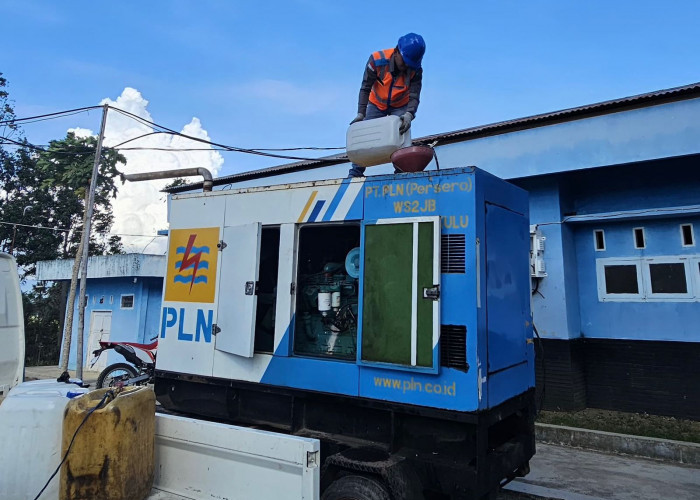 Listrik Sungai Penuh Pulih Total! PLN Tuntas Perbaiki Tower Roboh