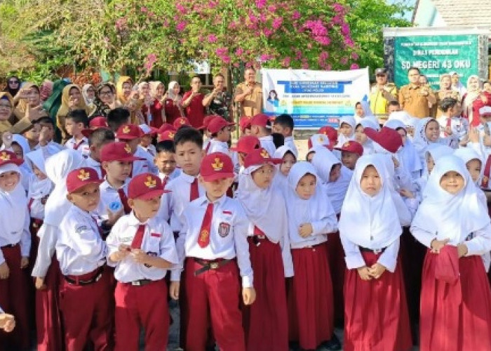 60 Pelajar SD di Baturaja Diberi Imunisasi Pencegahan Penyakit Polio