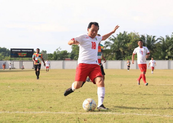 Adu Tanding Bersama Tim Wabup OKUT, Wako Prabumulih Menang Tipis Skor 3-2