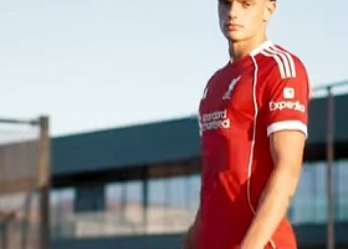 Liverpool Resmi Gaet Bek Muda Italia Giovanni Leoni dari Parma
