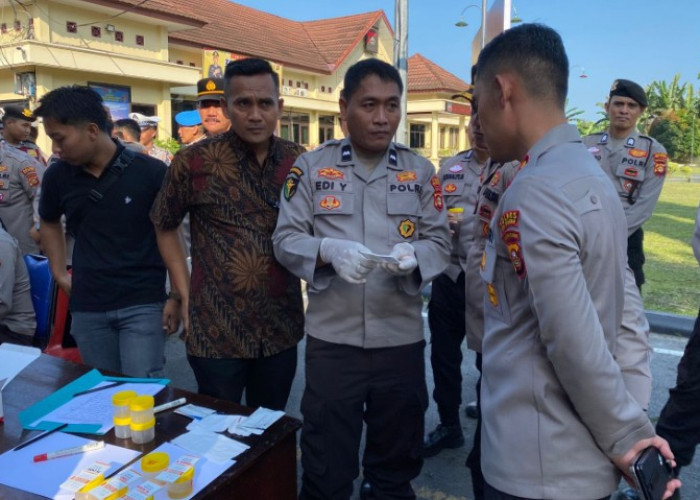 Perangi Narkoba, Polres OKU Selatan Gelar Tes Urine Mendadak