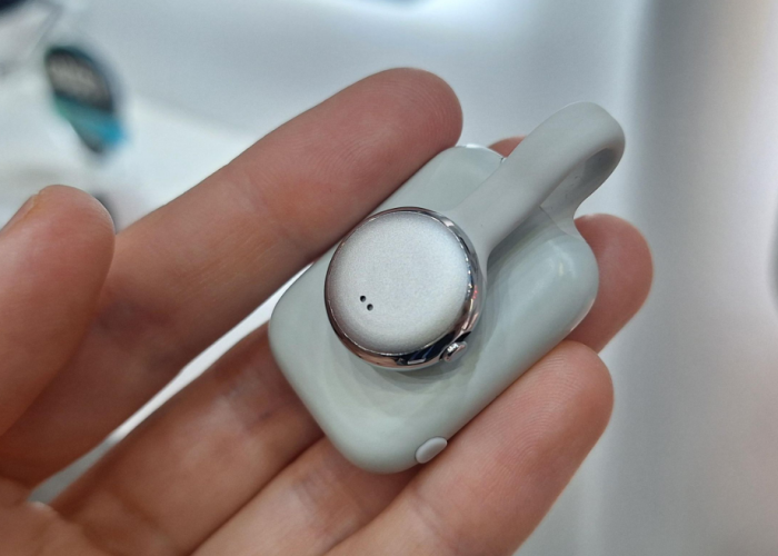 SwitchBot AI MindClip Diumumkan di CES 2026, Wearable AI Ini Rekam Hidup Anda Sehari-hari