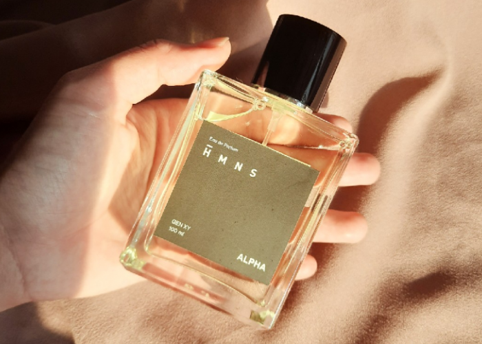 5 Parfum Pria Wangi Segar Terbaik 2026, Nomor 3 Bikin Serasa Habis Mandi Seharian!