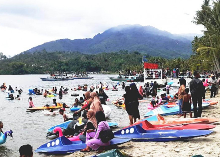 Pantai Bidadari Danau Ranau Masih Jadi Primadona Wisata Lokal, Ramai Dikunjungi Setiap Akhir Pekan