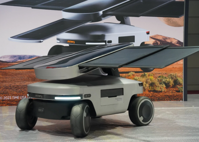CES 2026 Geger! Jackery Perkenalkan Robot Tenaga Surya Otonom Pertama di Dunia
